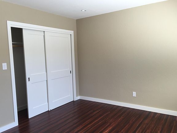 5th image of 1217 W Hillsdale Blvd APT 4