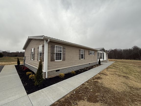 2nd image of 621 Cook Rd