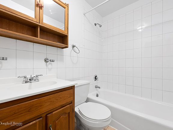 5th image of 105 Smith St #3F