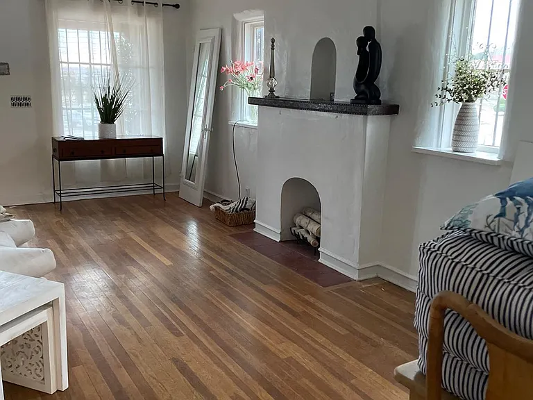 2801 Aurora Ave #C — Photo 8