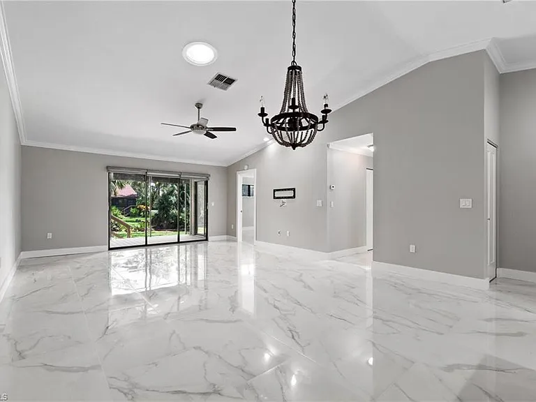 17754 Grande Bayou Ct — Photo 21