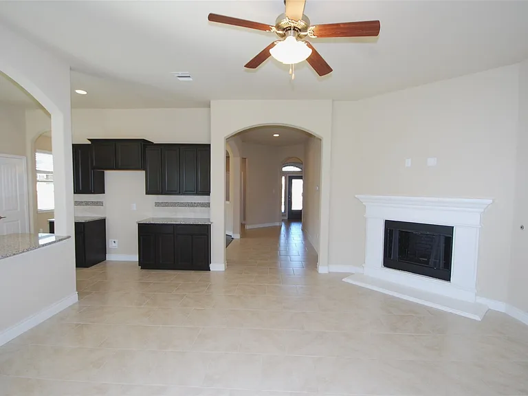 5607 S Denham Ridge Ln — Photo 8
