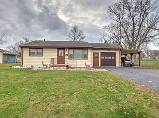 1991 W Garfield Ave, Decatur, IL 62526