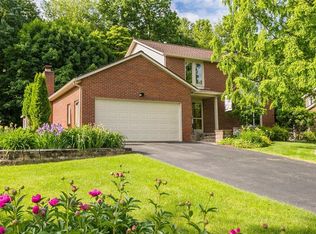 161 Hillbridge Dr, Rochester, NY 14612