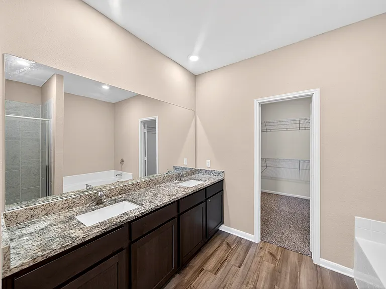 311 Foster Ln — Photo 17