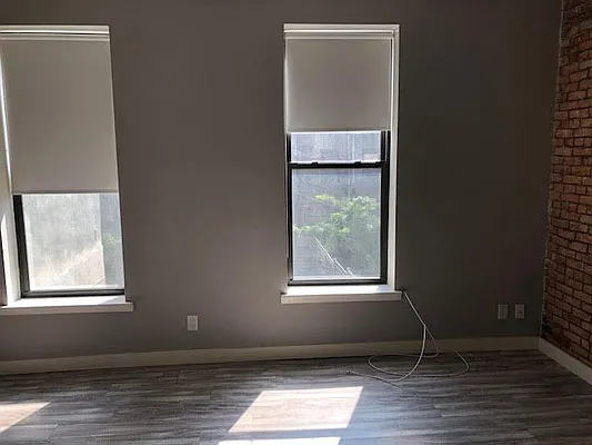 Rented by Bloom Real Estate Group | media 4