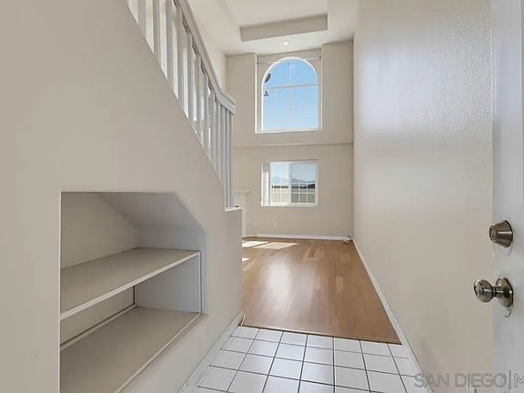 3rd image of 12895 Carriage Heights Way
