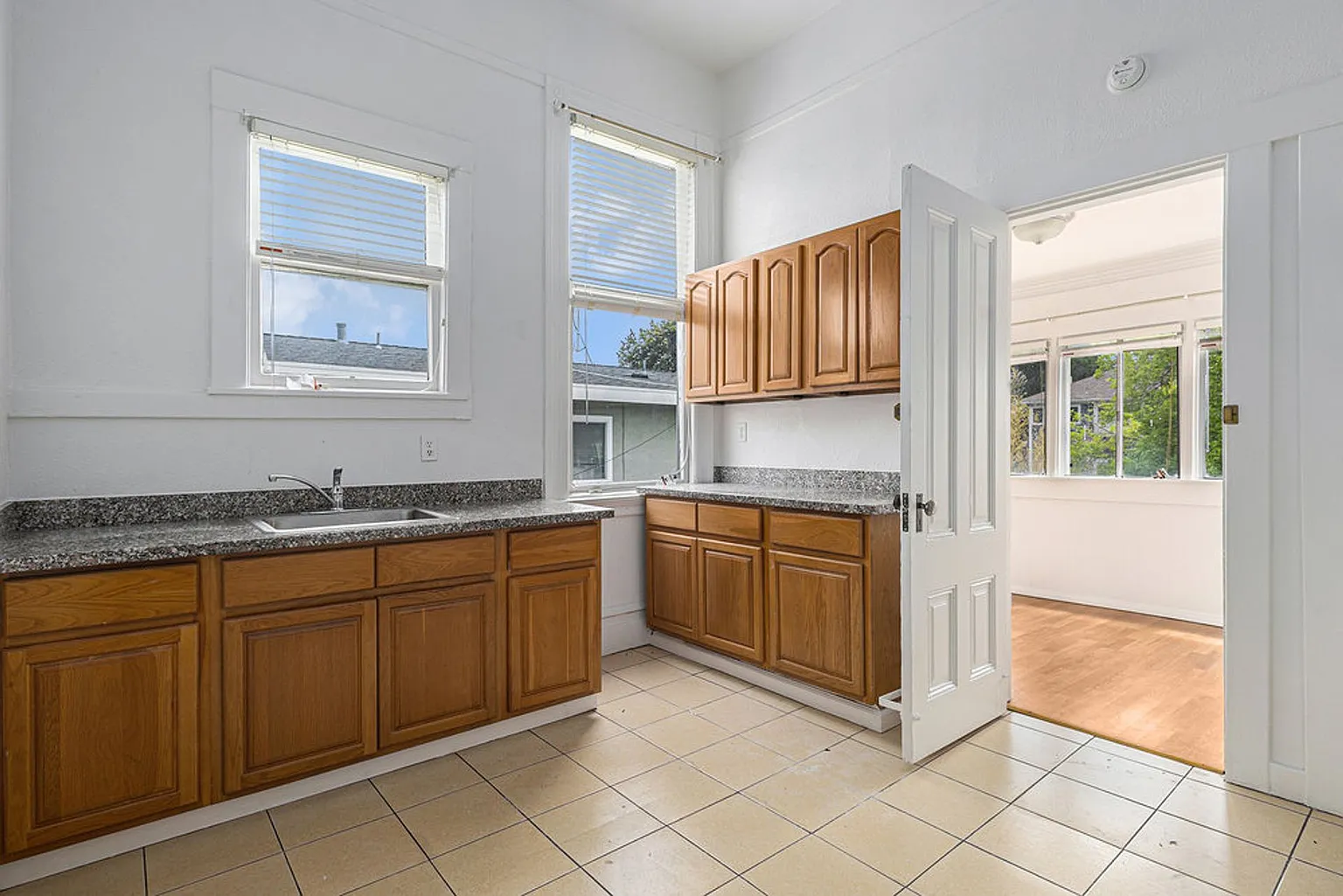 2056 Encinal Ave #2 photo 1