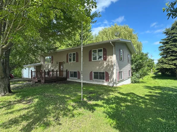 111 N 1st St, Kiester, MN 56051