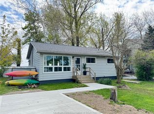83 Marentette Bch, Leamington, ON N8H3V7