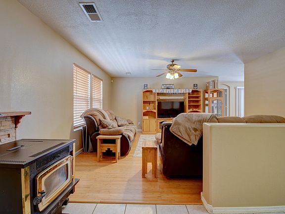 5th image of 8015 Vinemont Pl NW
