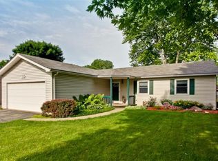 1109 Washington Ave, Wauconda, IL