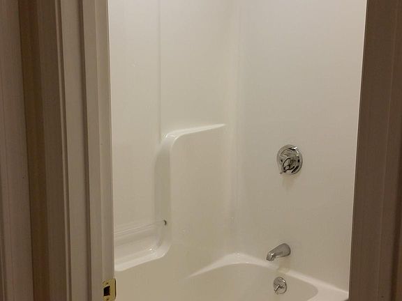 Tub