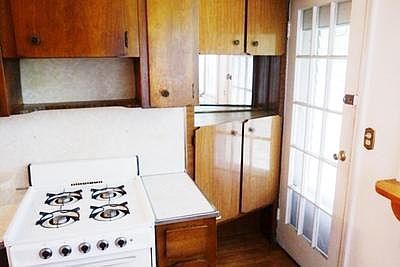 2nd image of 203 Kent St #102