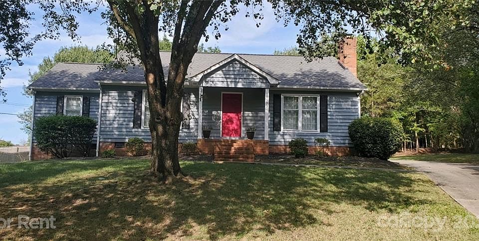 1st image of 10923 Pampas Cir