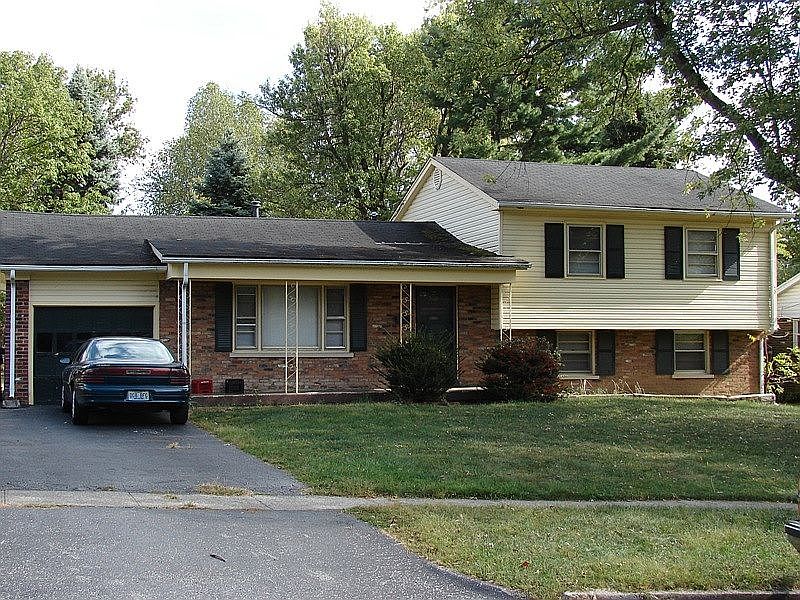 1st image of 3012 Stanford Dr