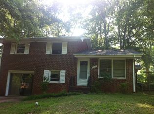1057 Ponderosa Park Dr, Forest Park, GA 30297