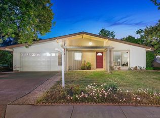 916 Crest Dr, Encinitas, CA 92024