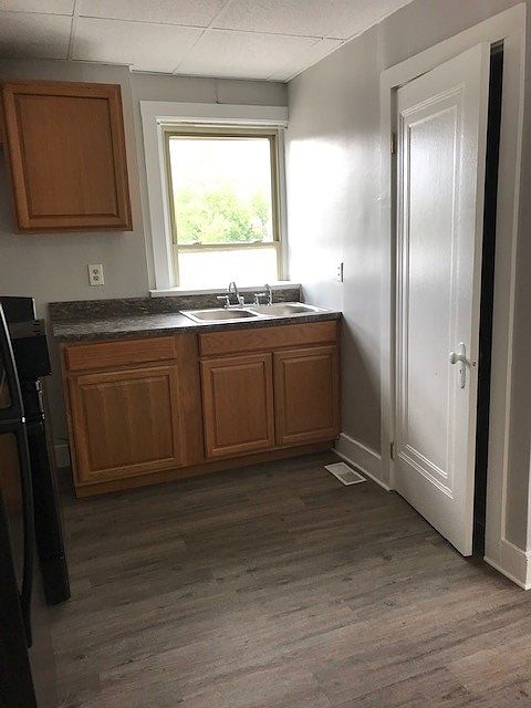 1st image of 506 W Shelby St APT 3