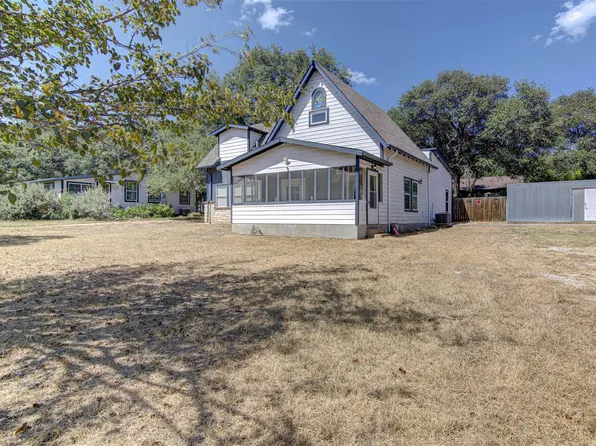 17308 E Darleen Dr, Leander, TX 78641