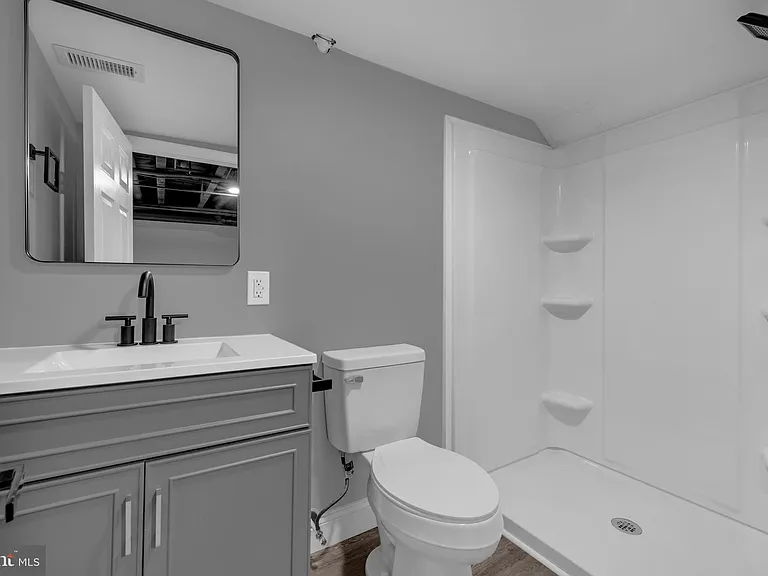 1725 Hollins St #1 — Photo 18