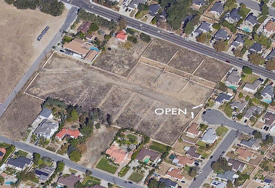 1st image of 2805 W Shepherd Ln