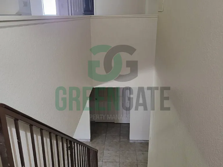 2428 Woodvale Dr — Photo 35