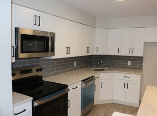 2001 Grand Ave APT 2, North Bergen, NJ 07047