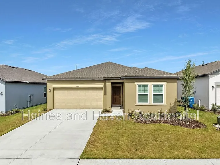 3008 Daffodil Dr — Photo 1