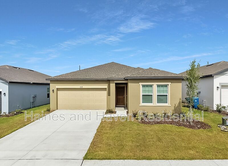 1st image of 3008 Daffodil Dr