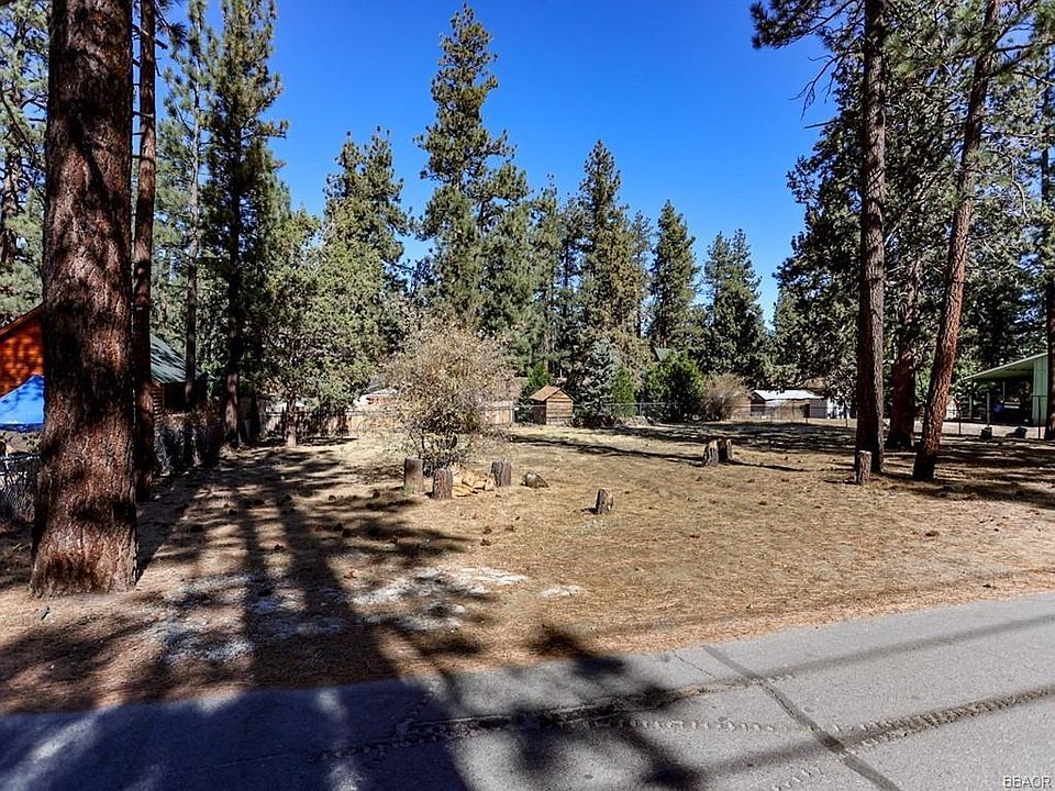 1st image of 641 Booth Way