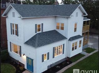 18 Madison St, Hartford, CT 06106