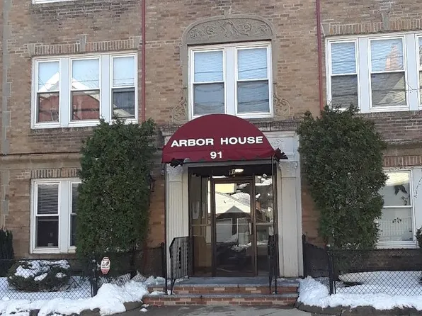 (undisclosed Address), Everett, MA 02149