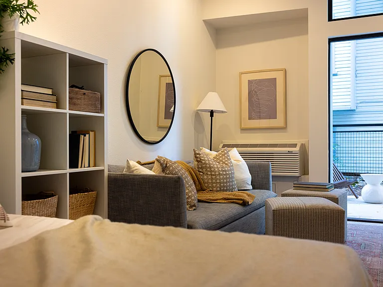 Studio30 Residences — Photo 21