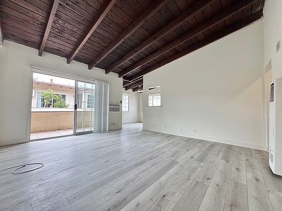 3rd image of 3608 Keystone Ave #12-09
