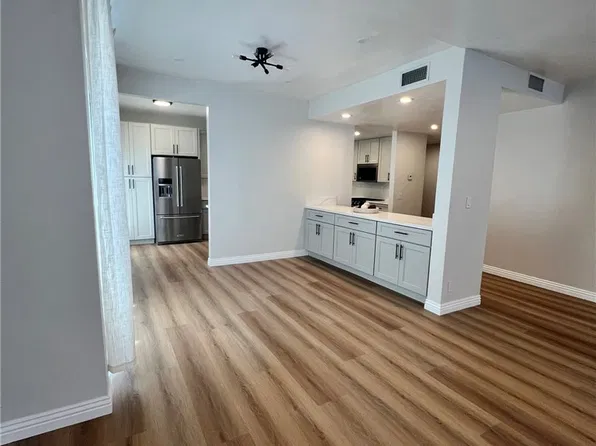 15150 Dickens St APT 203, Sherman Oaks, CA 91403