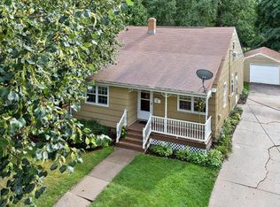 1364 Porlier St, Green Bay, WI 54301