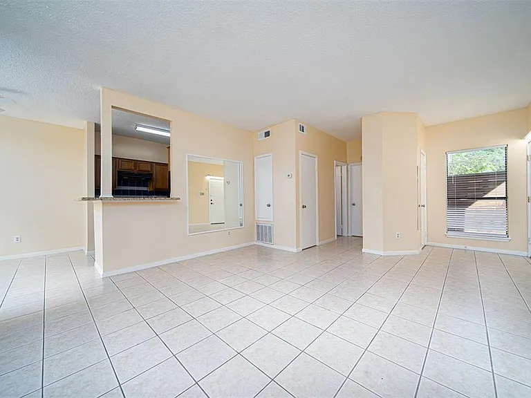 8293 Sands Point Dr #185 — Photo 9
