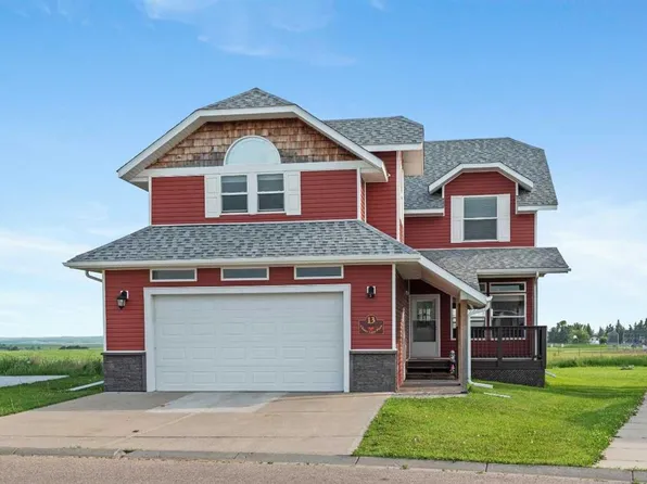 13 Cherry Lane Pl S, Three Hills, AB T0M 2A0