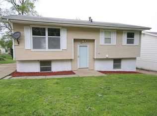 326 E Diehl Ave, Des Moines, IA 50315