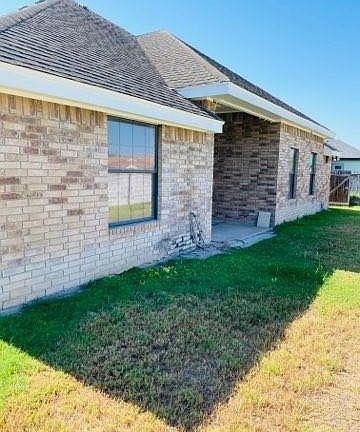 3rd image of 9207 N 28th Ln