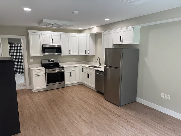 1910 Springfield Rd #209 — Photo 2