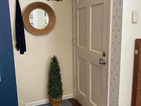 5th image of 1378 Callen St APT A