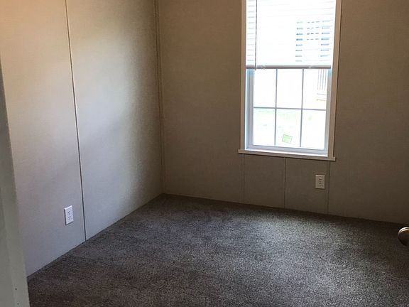 4th image of 148 Dogwood Dr