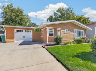 541 Raven Rd, Valparaiso, IN 46385