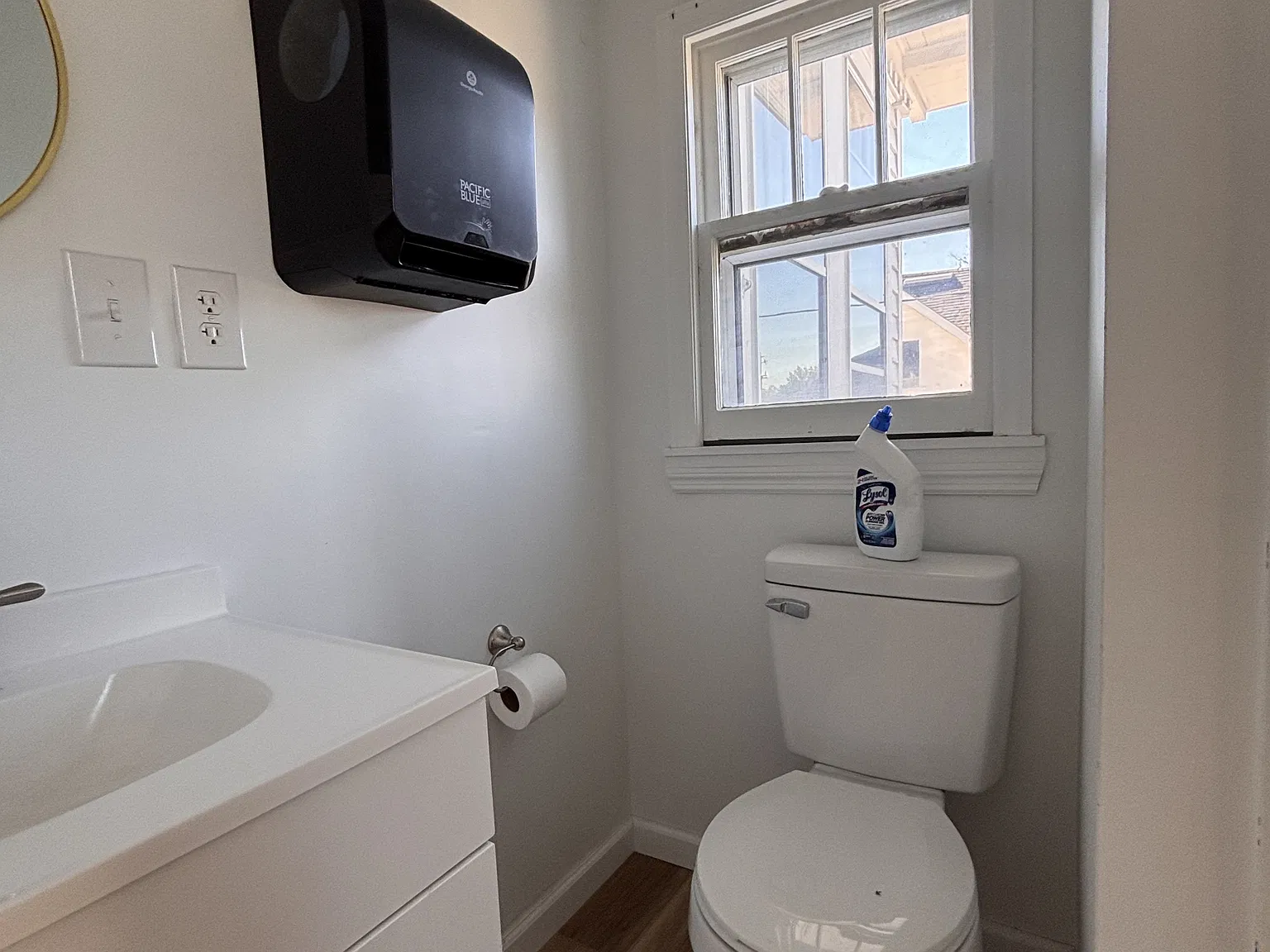 108 South Zetterower Avenue - 4 — Photo 3