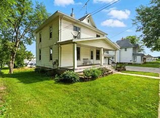 306 W Penn St, Williamsburg, IA 52361