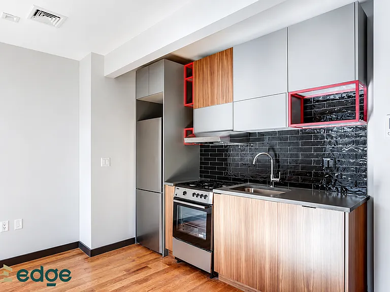 268 Metropolitan Ave #5C — Photo 3