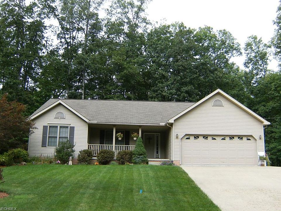 1st image of 2069 Cinnamon Dr