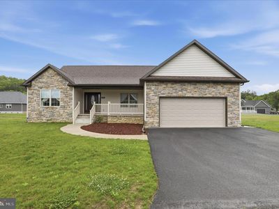 37 W Creek Run Loop, Fort Ashby, WV, 26719